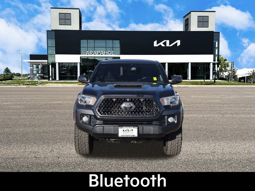 Used 2018 Toyota Tacoma TRD Sport w/ Technology Package image 4