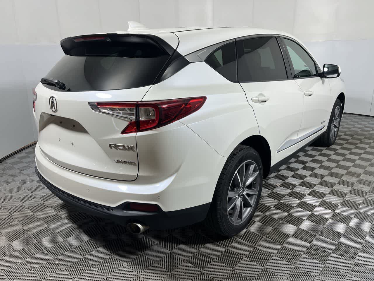 Used 2019 Acura RDX w/ Technology Package AWD/4WD image 8