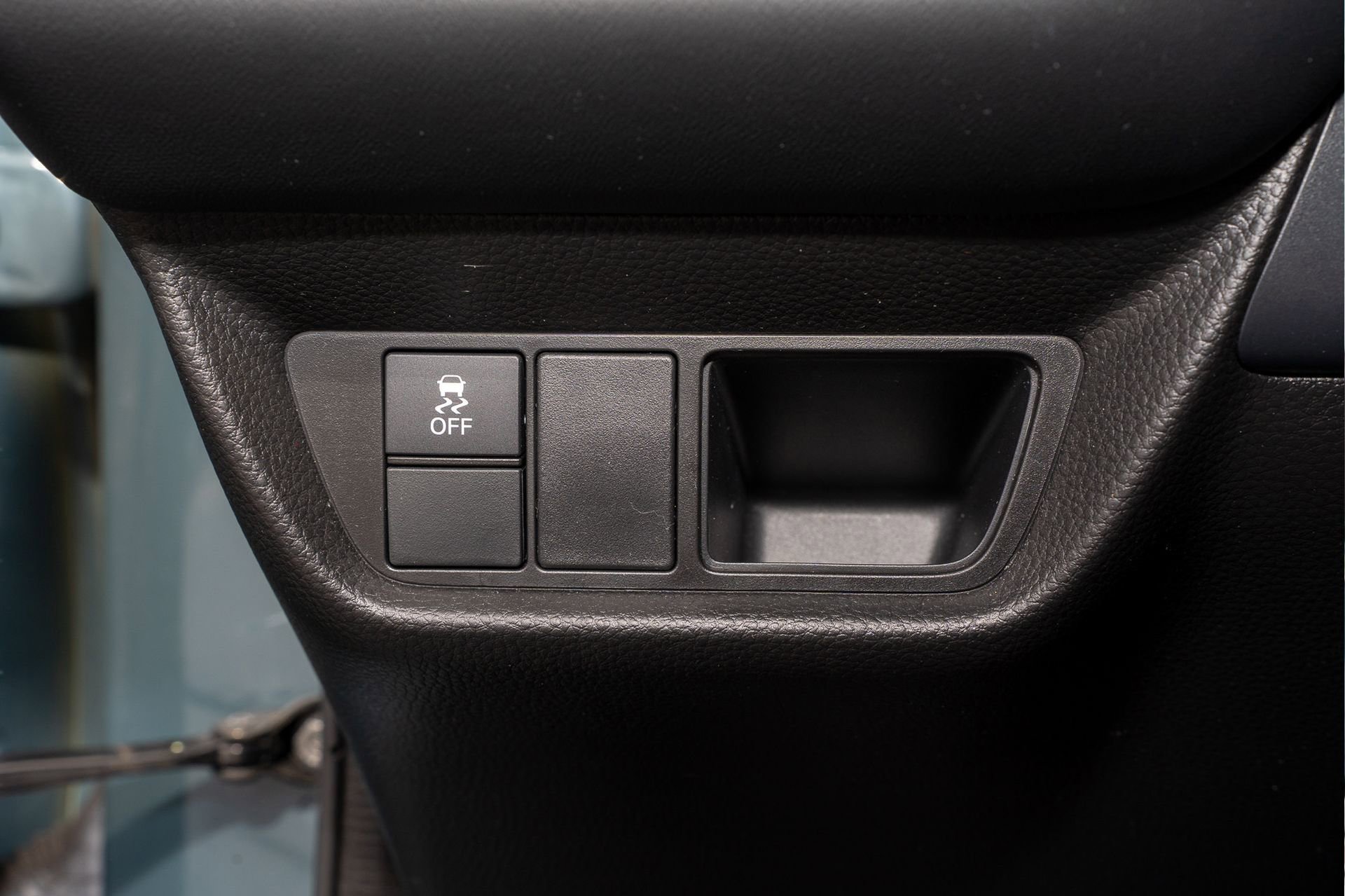 Certified 2023 Honda HR-V Sport image 28