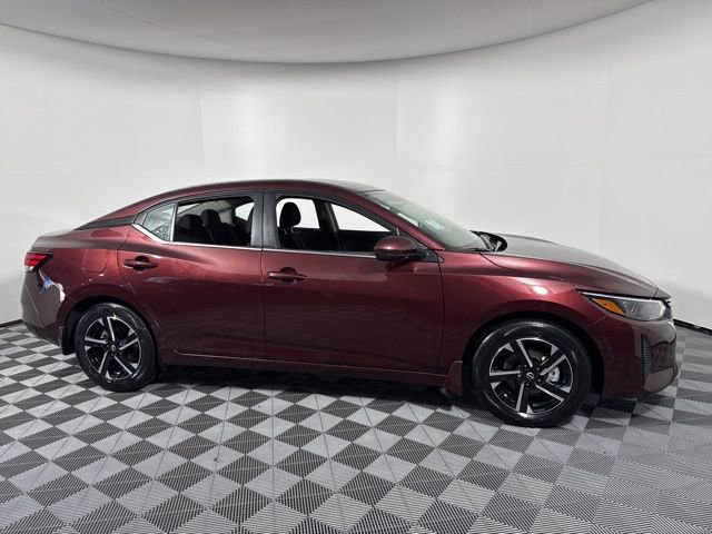 Used 2025 Nissan Sentra SV image 8