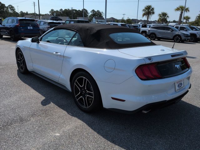 Used 2021 Ford Mustang Premium RWD image 6