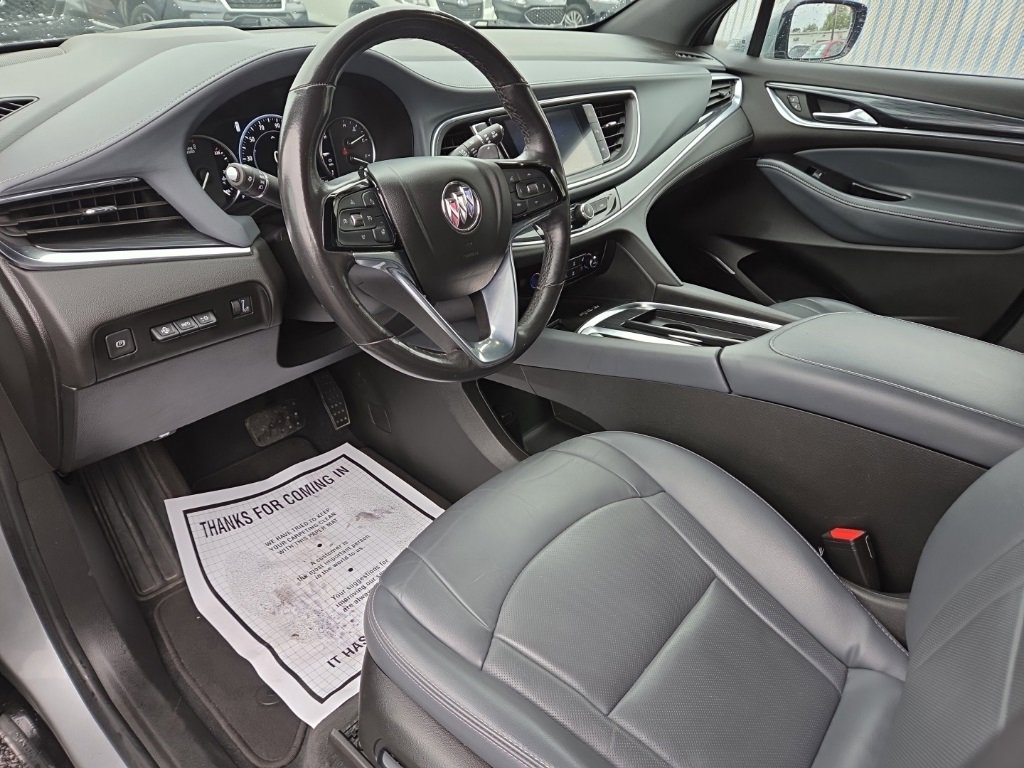 Used 2024 Buick Enclave Premium image 11