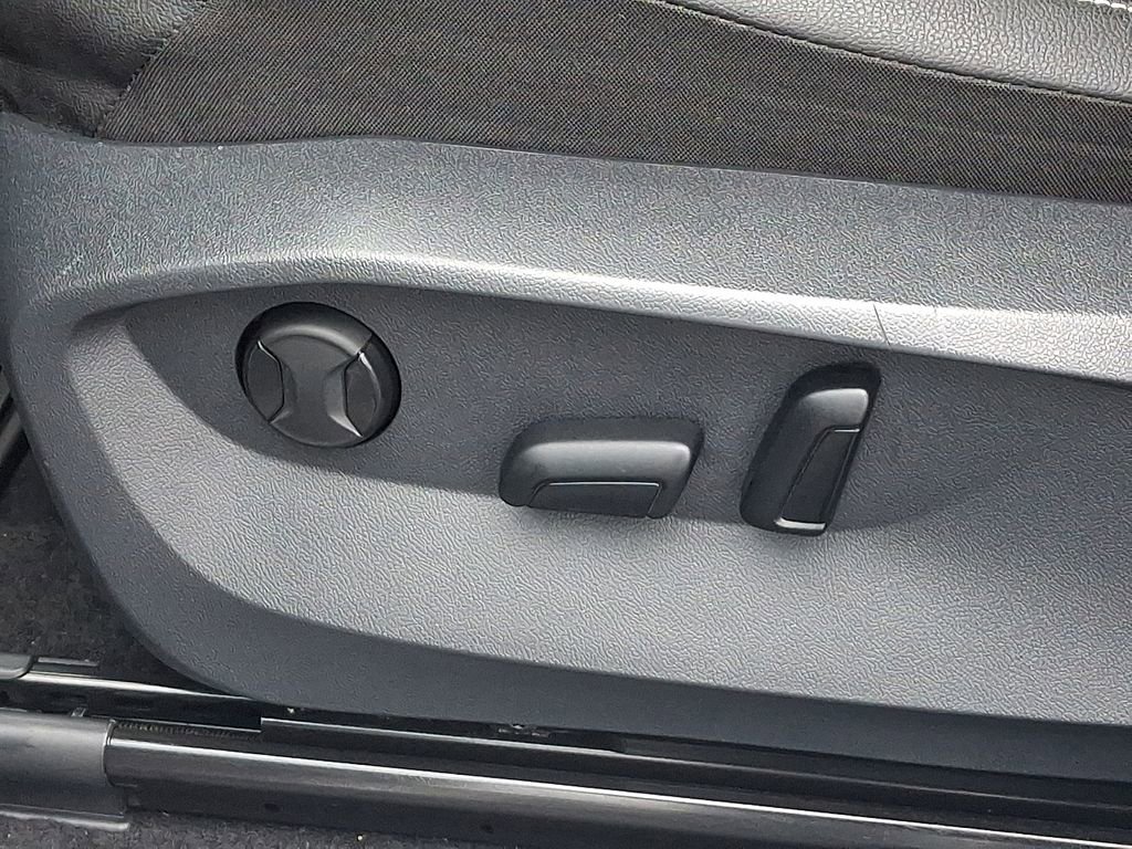 Certified 2022 Volkswagen Tiguan SE AWD/4WD image 27