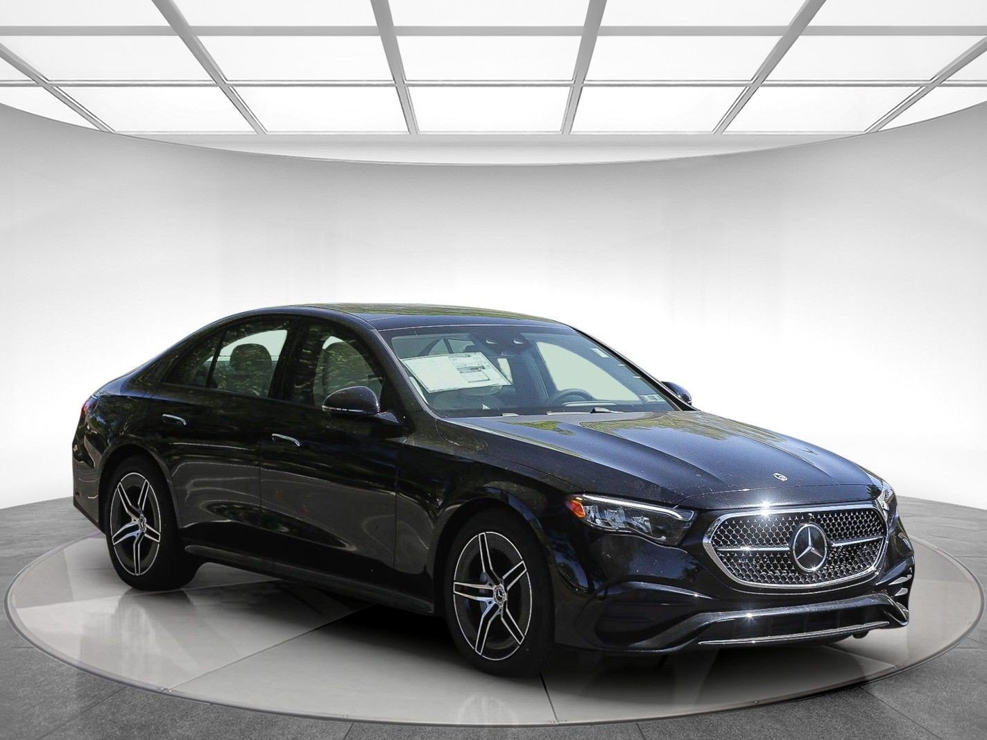 New 2026 Mercedes-Benz E 350 4MATIC Sedan image 6