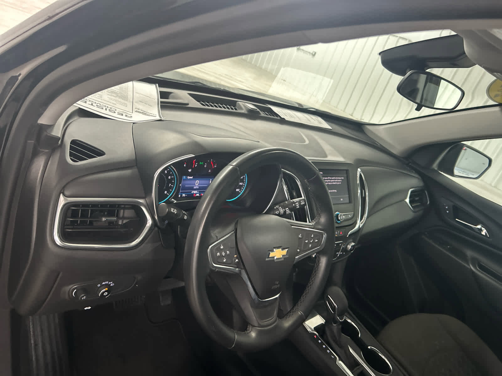 Used 2024 Chevrolet Equinox LT image 17