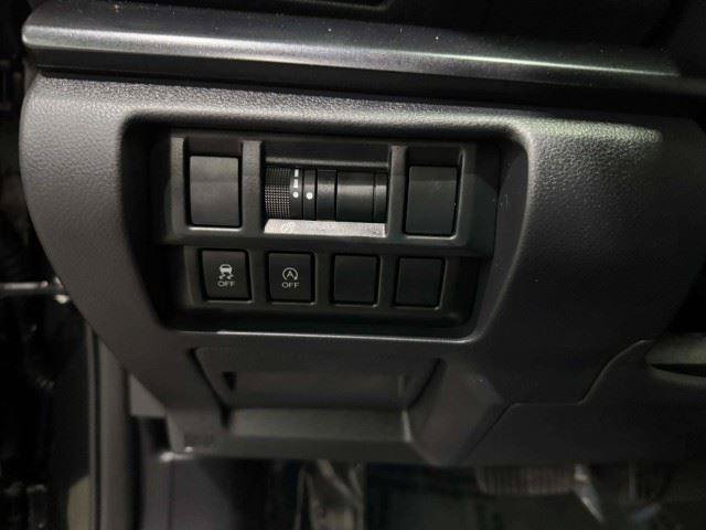 Used 2022 Subaru Crosstrek 2.5i Sport AWD/4WD image 37