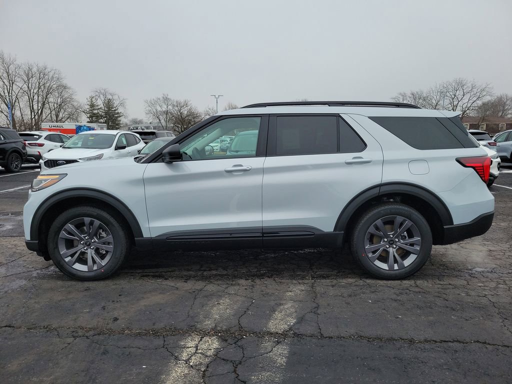 New 2026 Ford Explorer Active w/ Active Comfort Package image 7