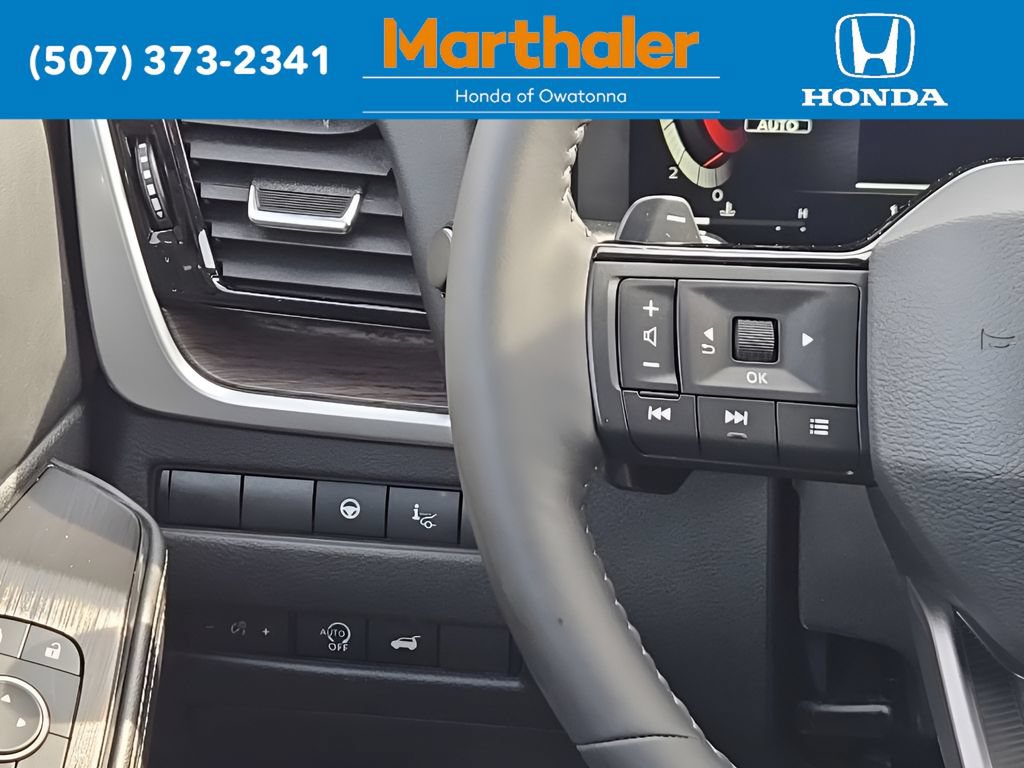 Used 2026 Nissan Rogue Platinum w/ Platinum Premium Package AWD/4WD image 26