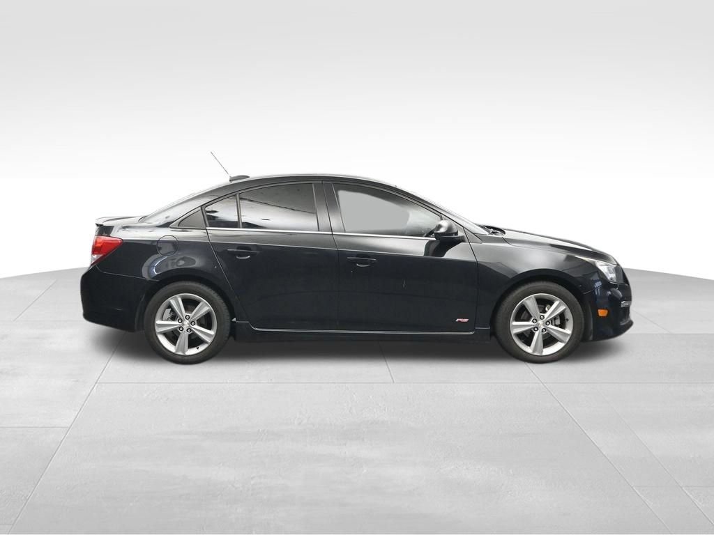 Used 2016 Chevrolet Cruze LT w/ Sun, Sound and Sport Package FWD image 6