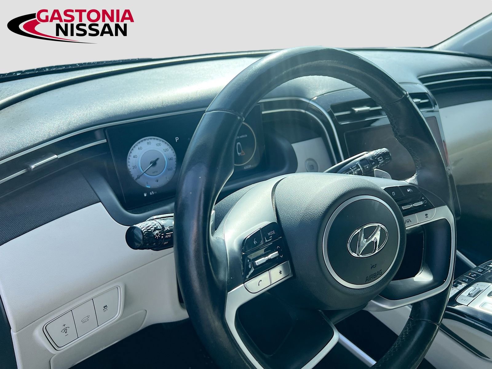 Used 2024 Hyundai Tucson Limited image 11