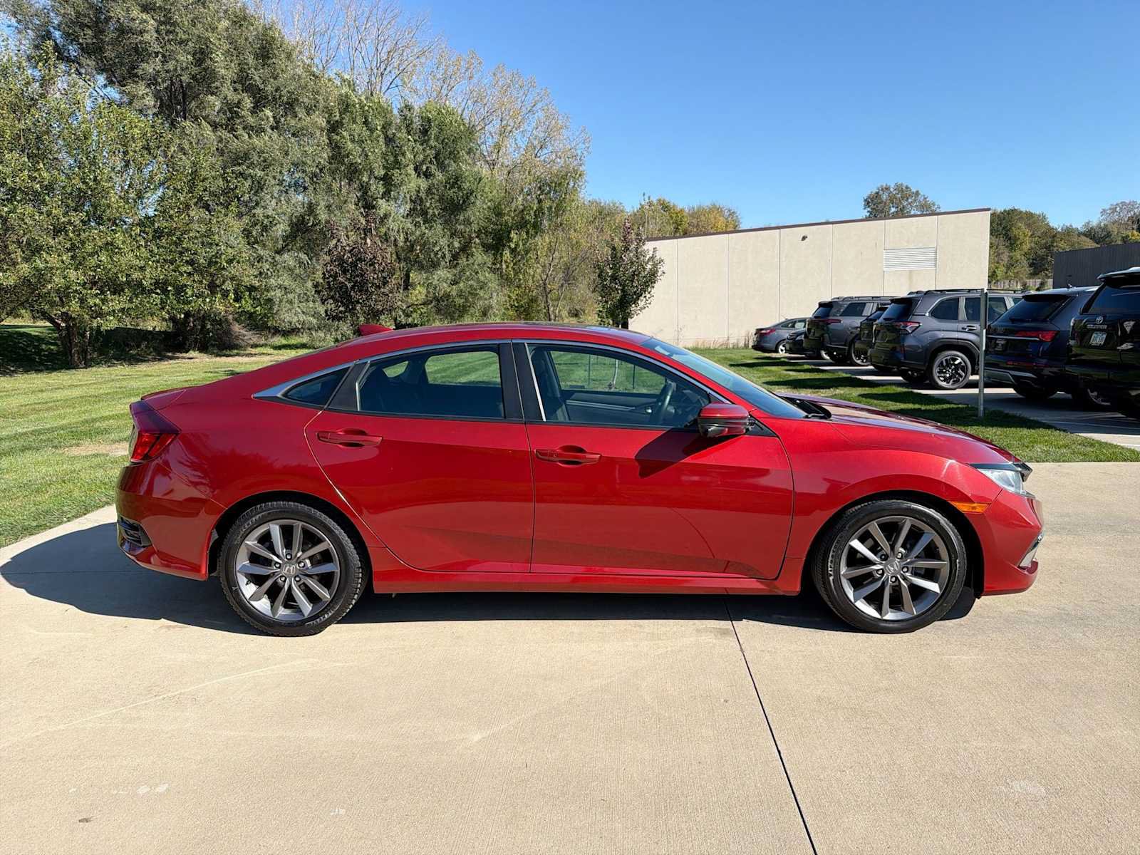 Used 2020 Honda Civic EX image 7