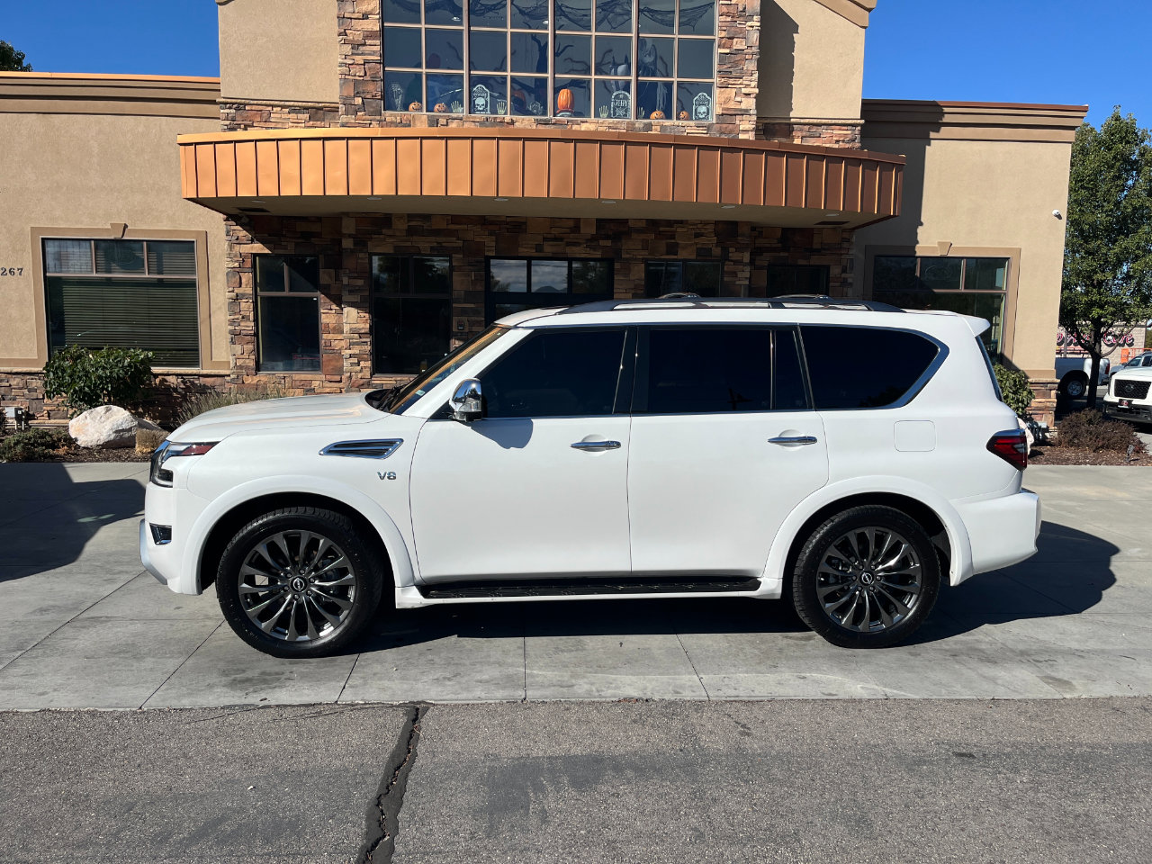 Used 2022 Nissan Armada Platinum w/ Captain's Chairs Package image 2