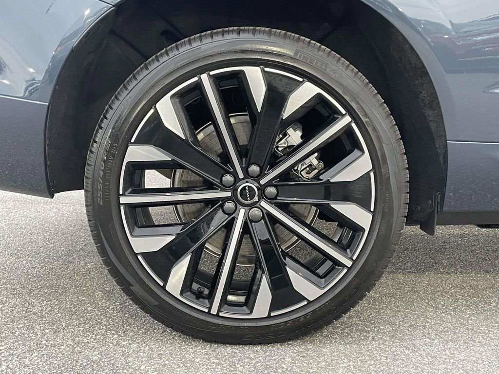 Used 2026 Volvo XC60 T8 Ultra w/ Protection Package Premier AWD/4WD image 31