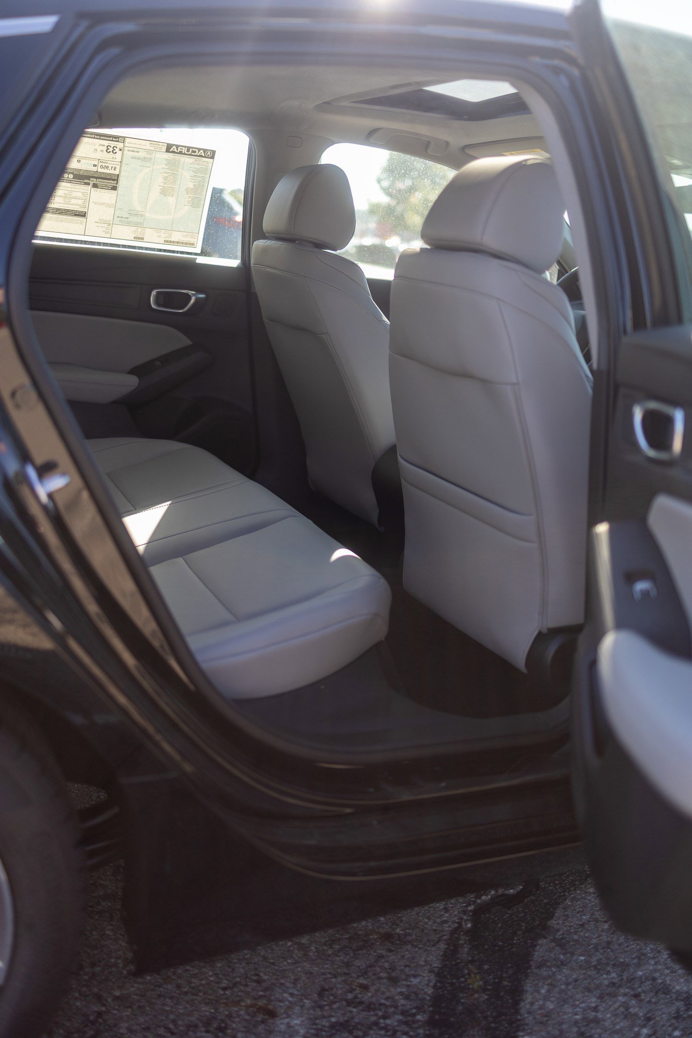 New 2025 Acura Integra image 32