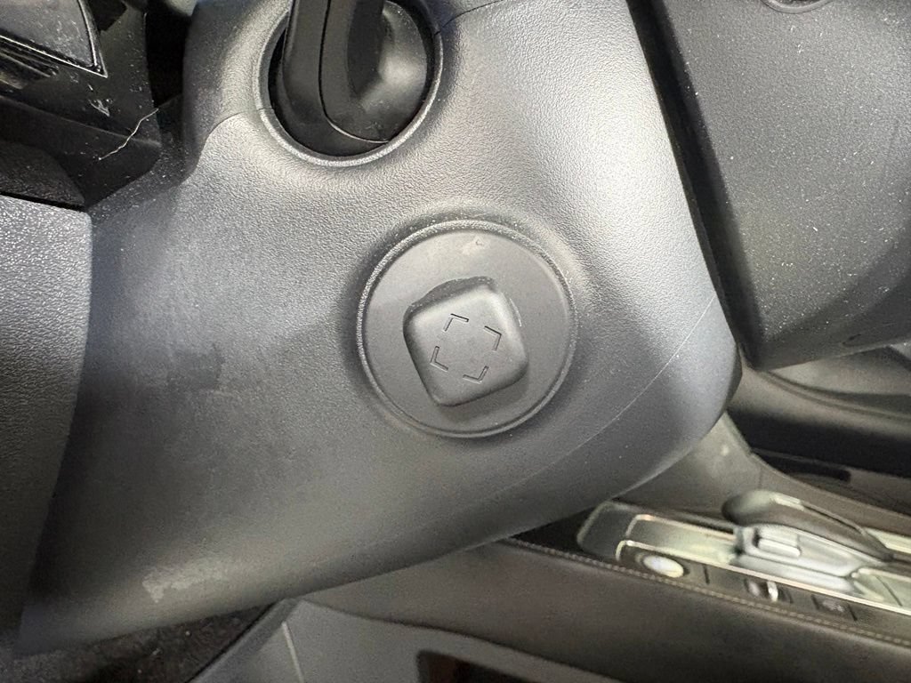 Used 2025 INFINITI QX60 Luxe FWD image 23