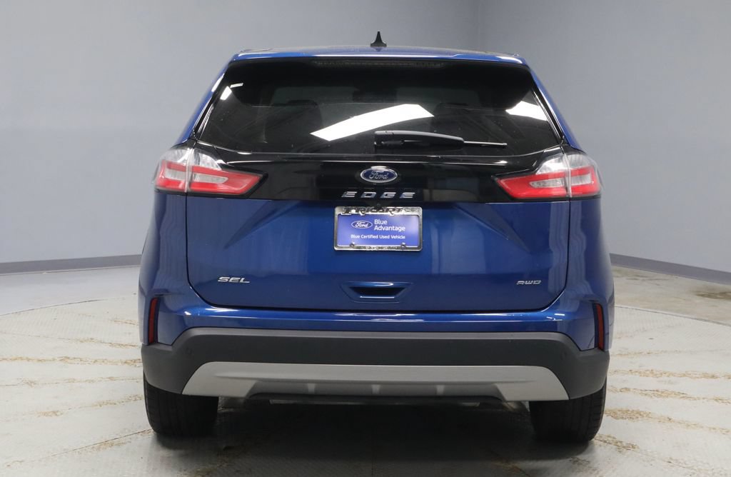 Certified 2022 Ford Edge SEL w/ Convenience Package AWD/4WD image 11