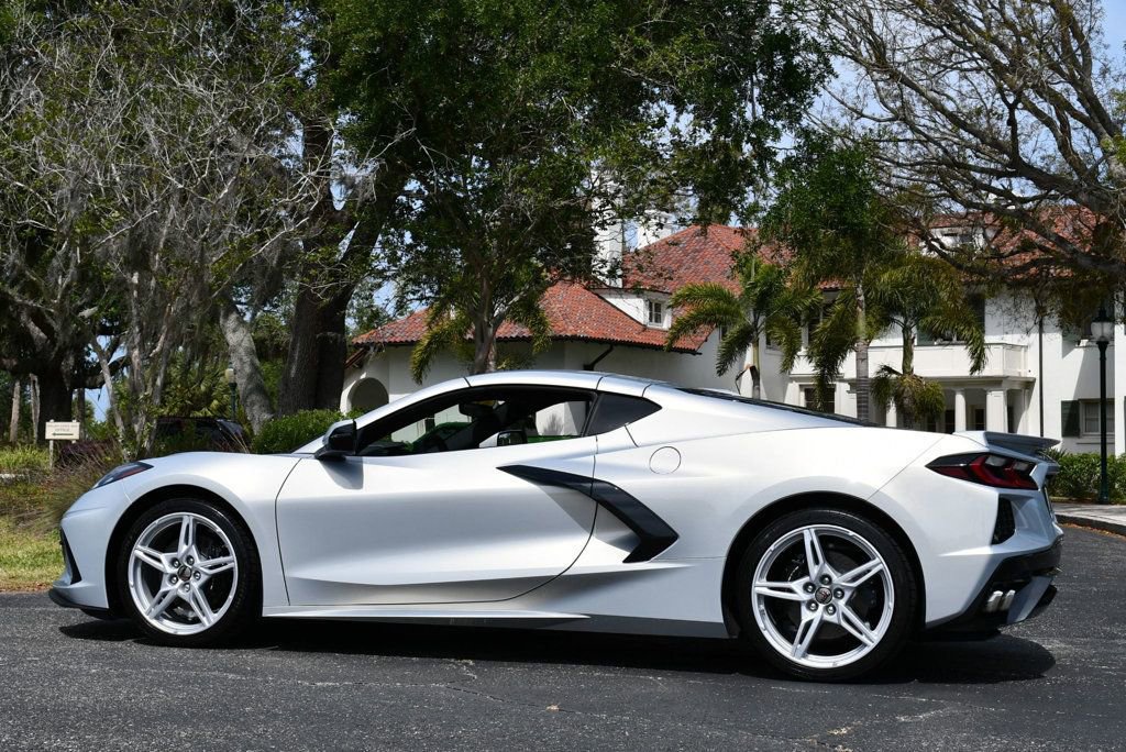 Used 2024 Chevrolet Corvette Stingray Coupe w/ Chrome Exterior Badge Package RWD image 4