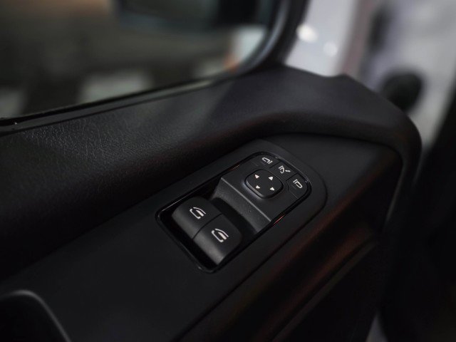 Used 2023 Mercedes-Benz Sprinter 2500 image 25