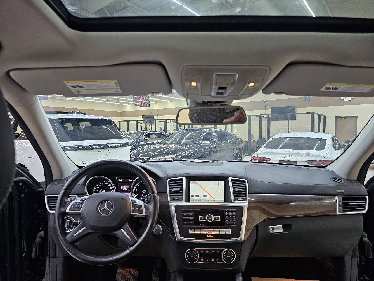 Used 2015 Mercedes-Benz GL 450 4MATIC image 29