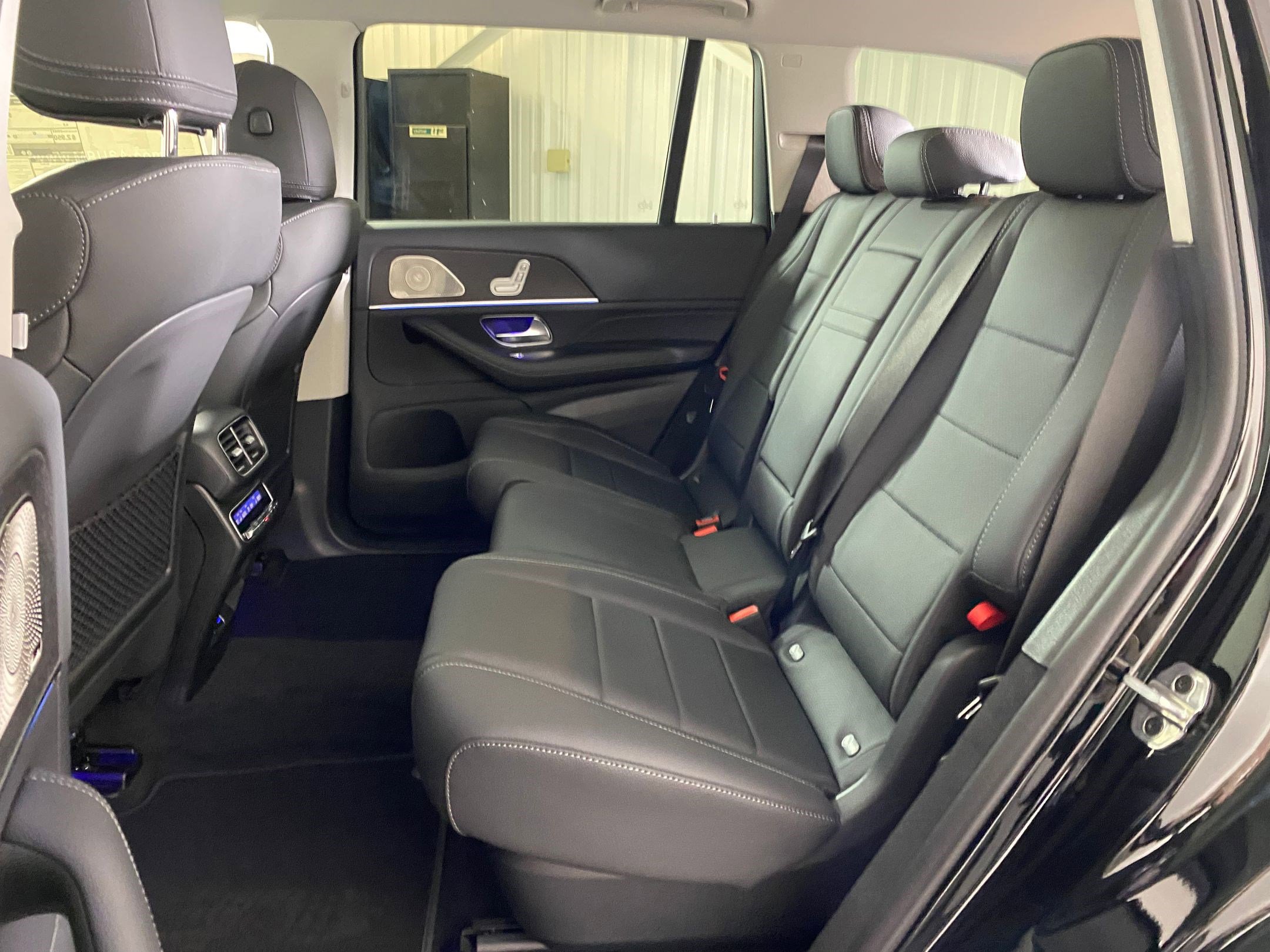 New 2026 Mercedes-Benz GLS 450 4MATIC image 13