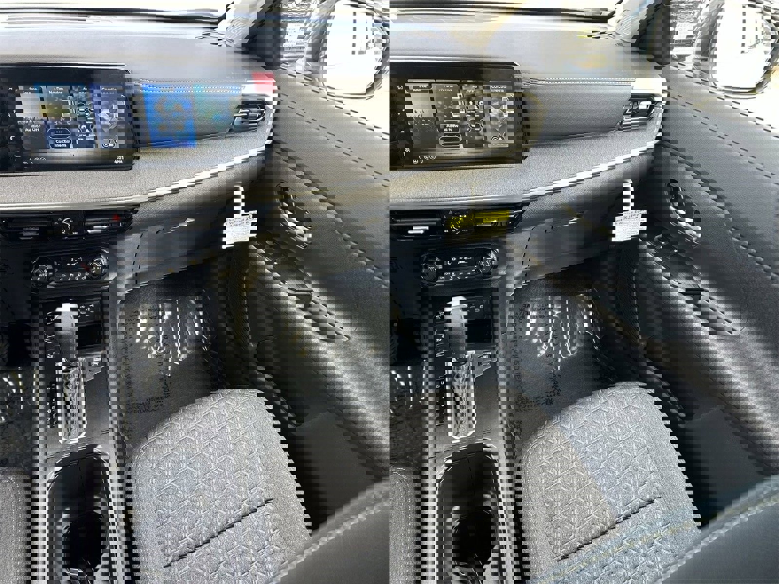 New 2026 Nissan Kicks SV image 18