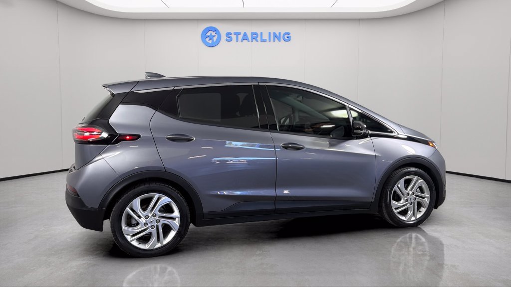 Certified 2023 Chevrolet Bolt LT w/ Driver Confidence Package FWD image 10
