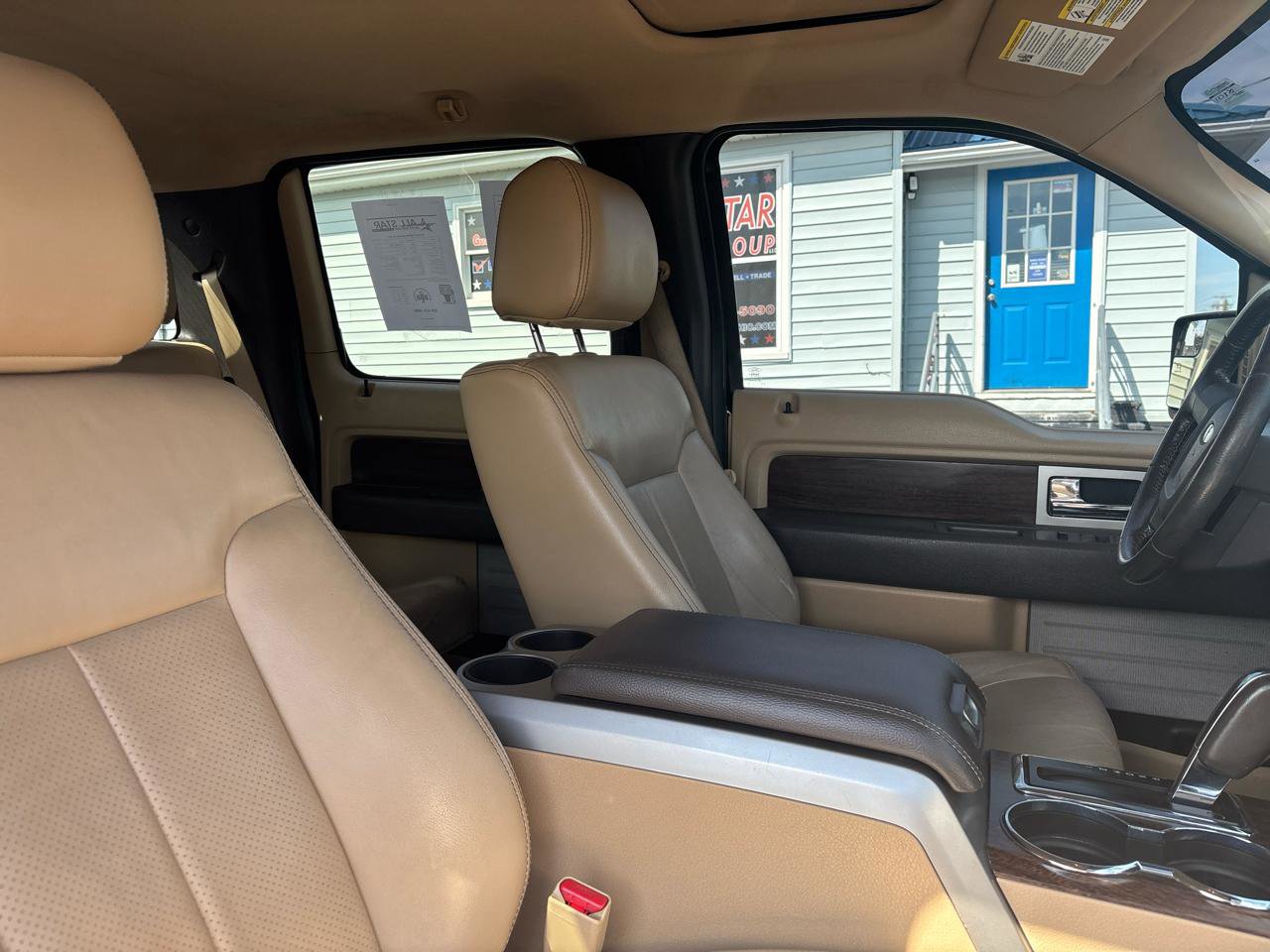 Used 2013 Ford F150 Lariat w/ Luxury Equipment Group image 22