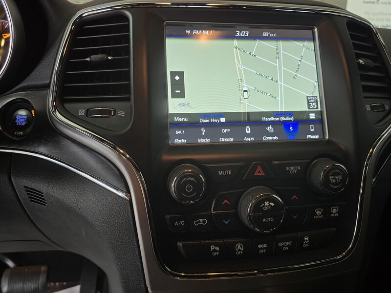 Used 2018 Jeep Grand Cherokee Limited AWD/4WD image 25