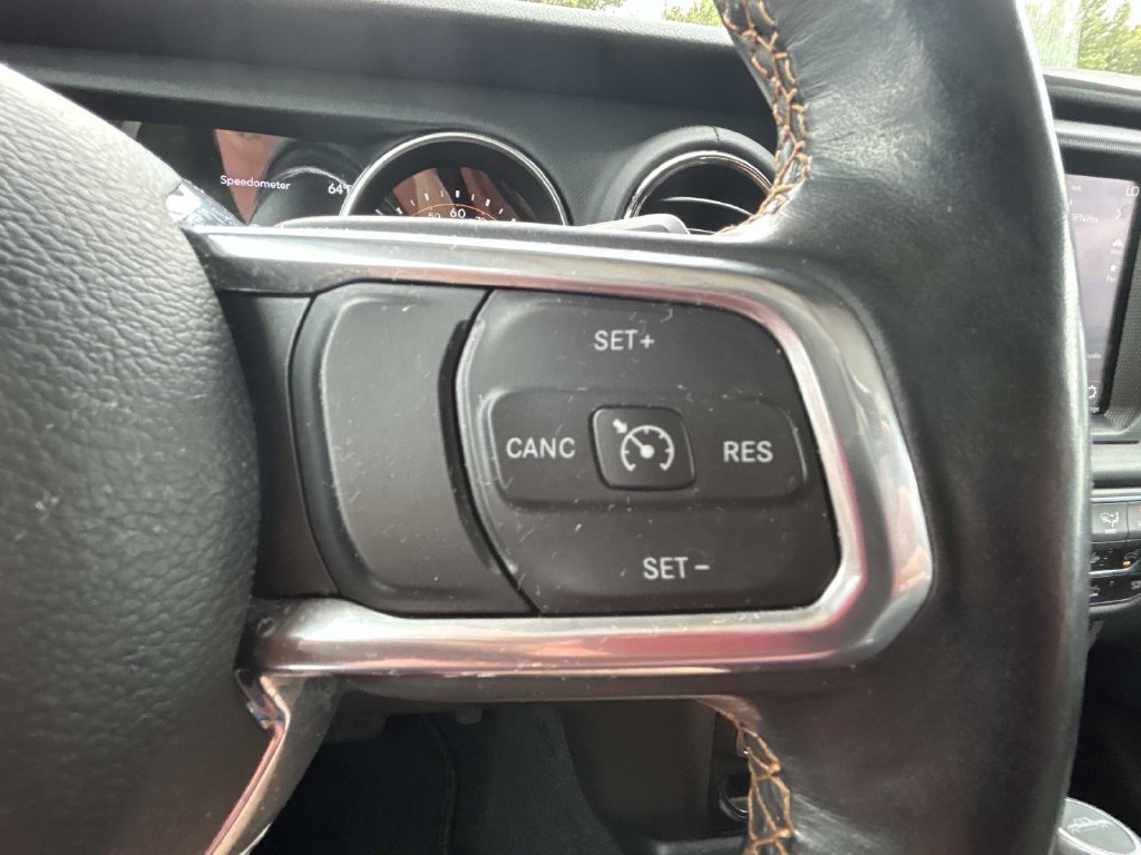 Used 2022 Jeep Gladiator Overland AWD/4WD image 22