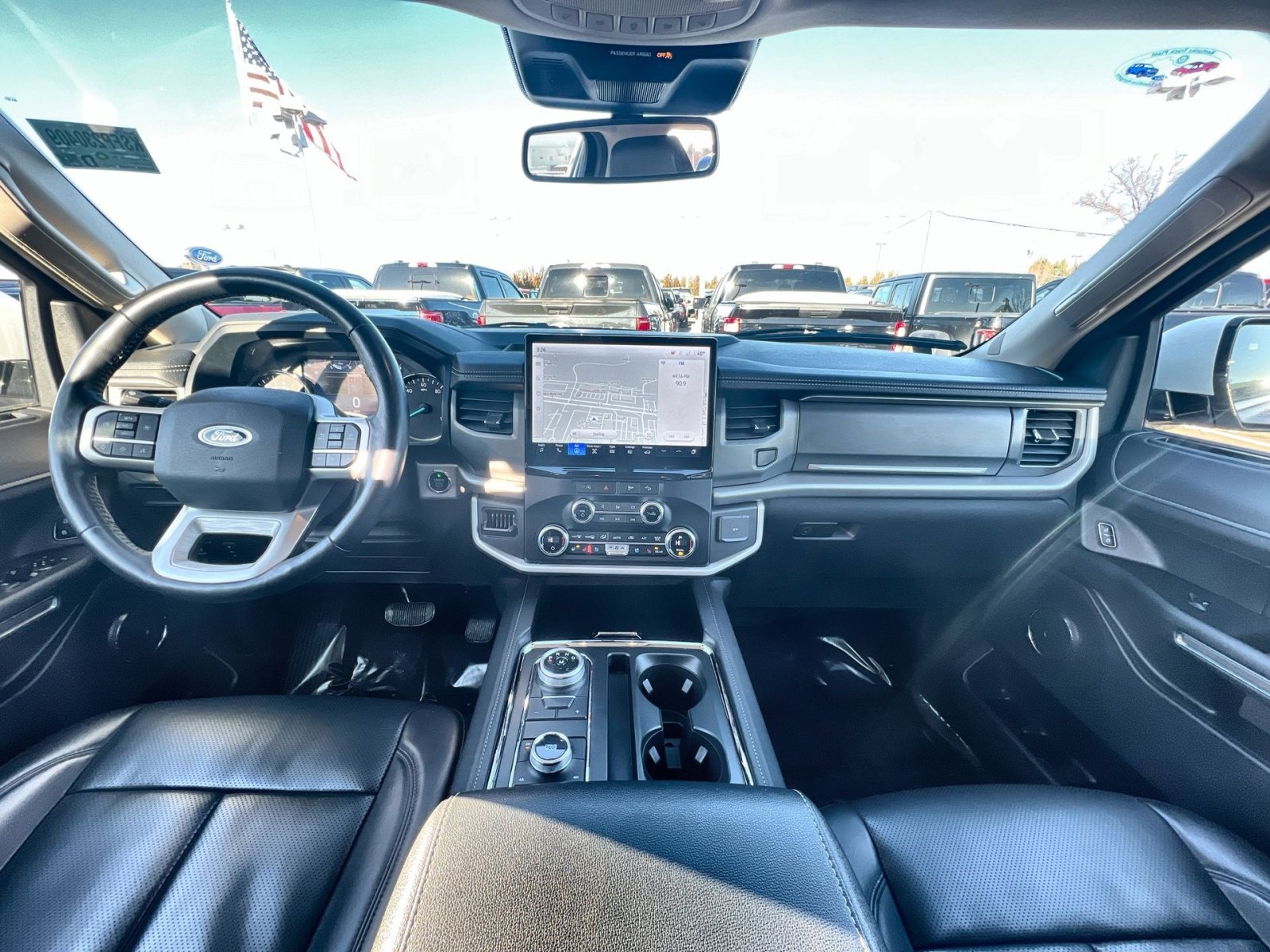 Certified 2023 Ford Expedition XLT image 23