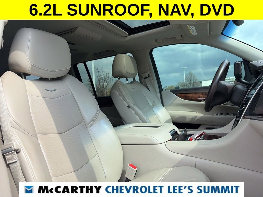 Used 2015 Cadillac Escalade ESV Luxury image 23