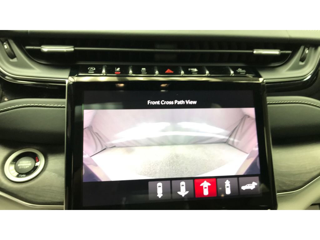 Used 2023 Jeep Grand Cherokee Overland w/ Adv Protech Group III image 15