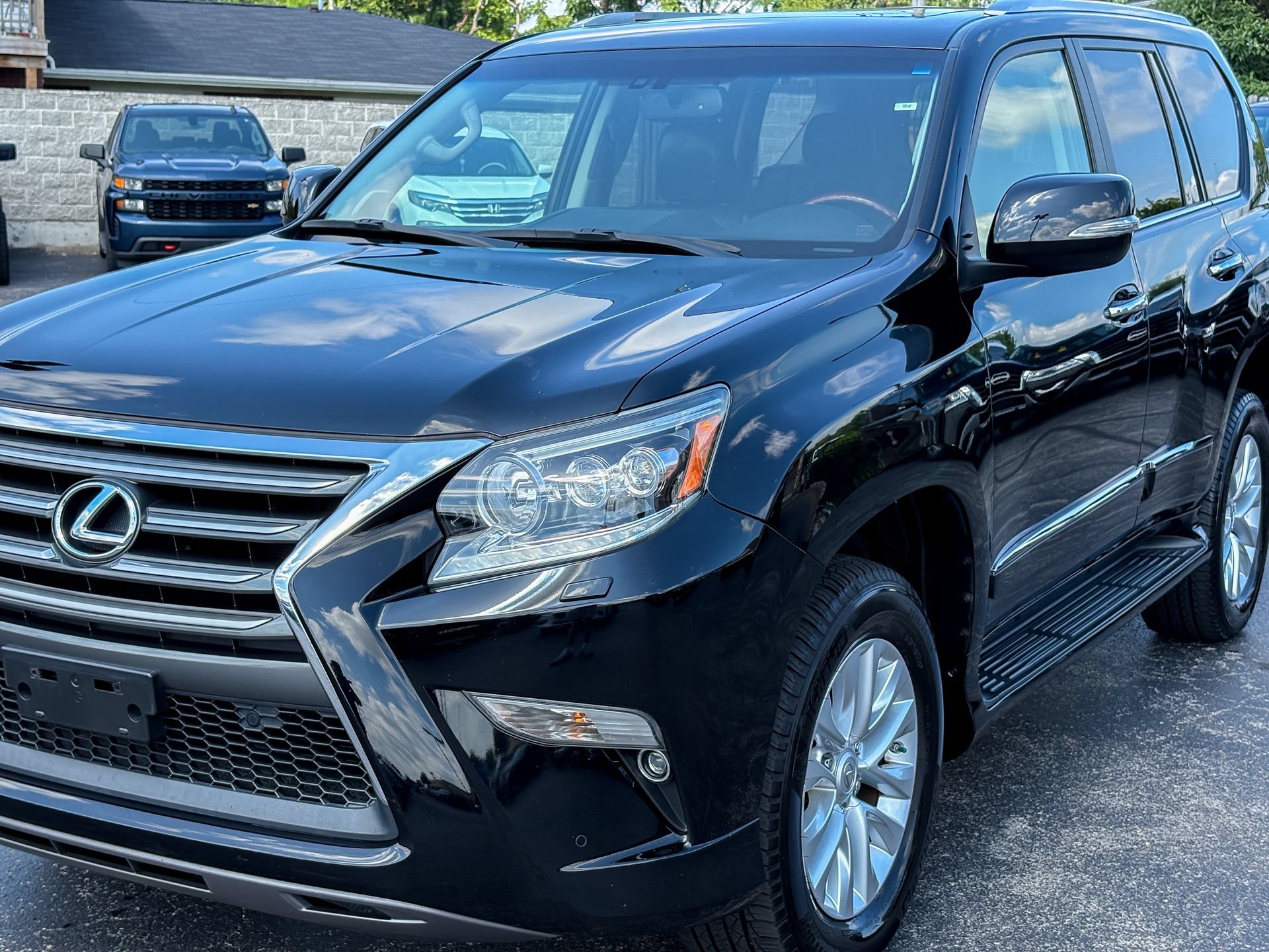 Used 2016 Lexus GX 460 w/ Premium Package AWD/4WD image 7
