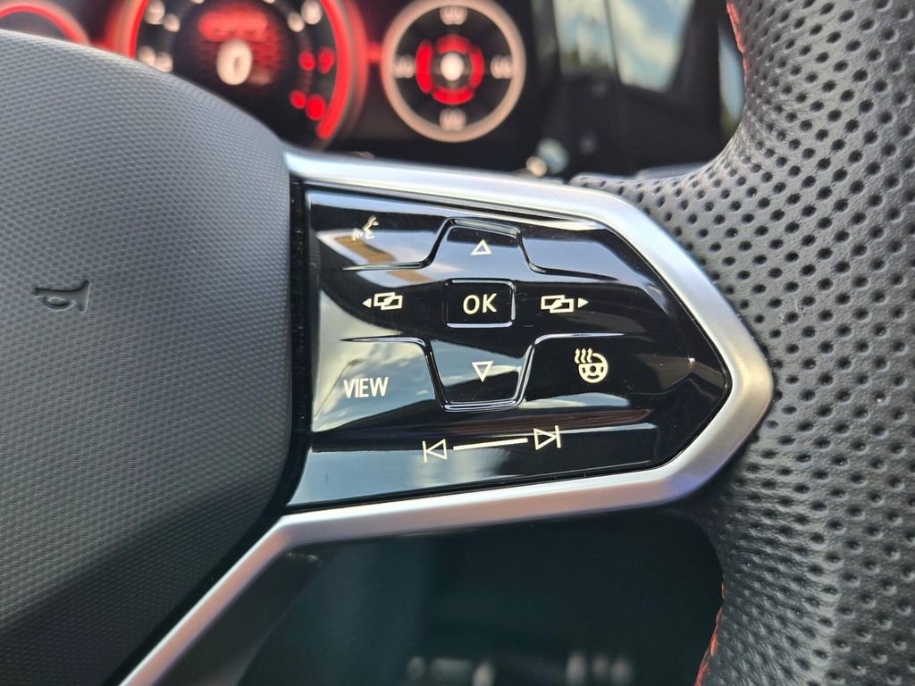 Certified 2024 Volkswagen GTI SE FWD image 21