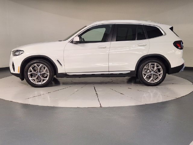 Used 2024 BMW X3 sDrive30i w/ Convenience Package w/ZPA RWD image 5
