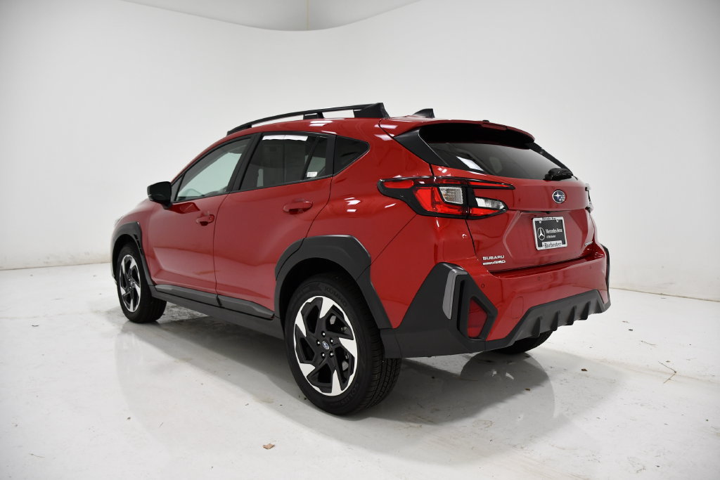 Used 2025 Subaru Crosstrek 2.5i Limited AWD/4WD image 3