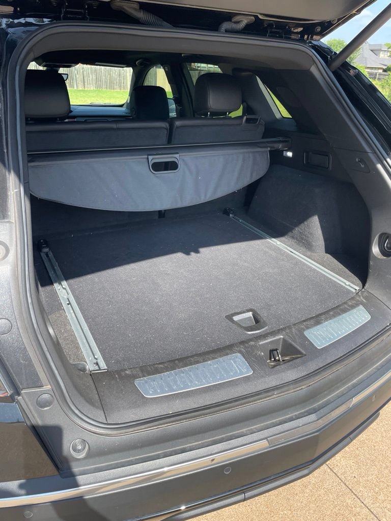 Used 2025 Cadillac XT5 Sportv w/ Technology Package AWD/4WD image 14