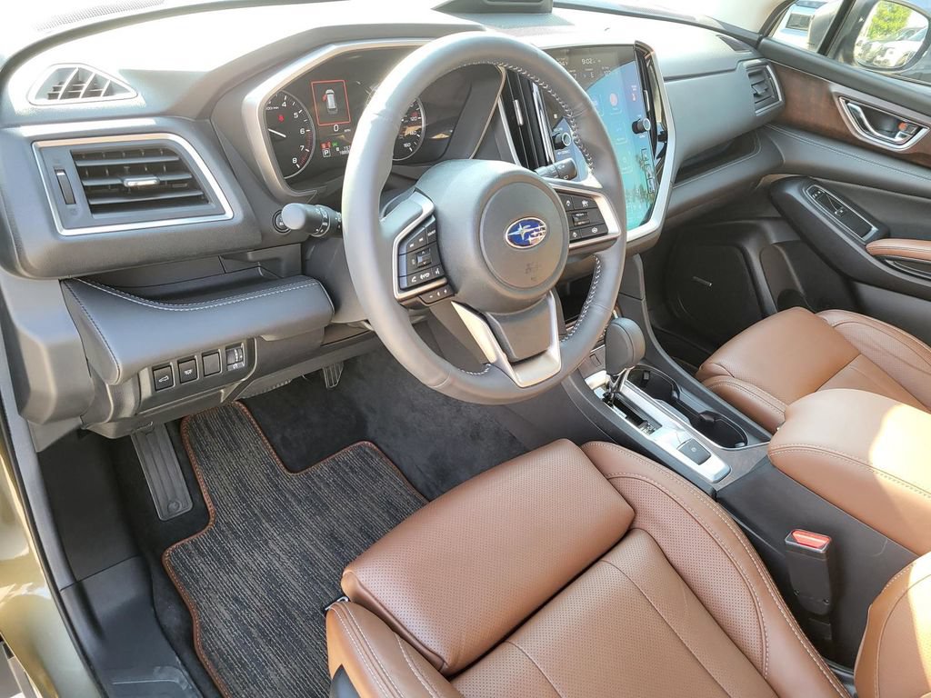 Used 2025 Subaru Ascent Touring AWD/4WD image 23