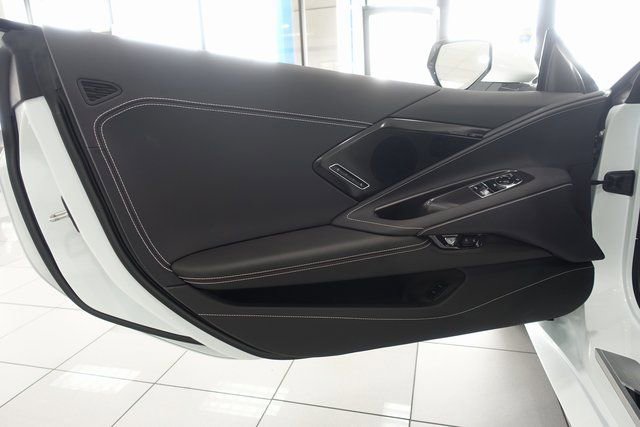 Used 2024 Chevrolet Corvette Stingray Preferred Cpe w/ Z51 Performance Package image 8