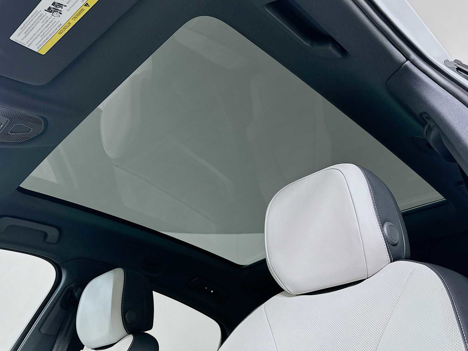 New 2026 Porsche Cayenne Coupe image 22