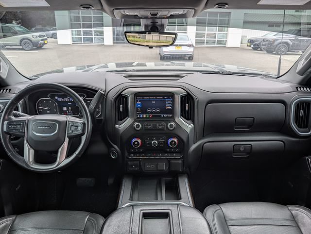 Used 2020 GMC Sierra 3500 Denali w/ Technology Package AWD/4WD image 10