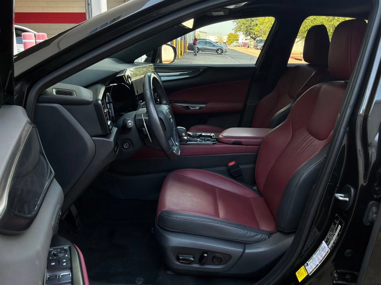 Used 2024 Lexus NX 350 AWD image 11