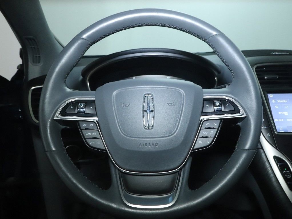 Used 2019 Lincoln Nautilus Reserve w/ Cargo Utility Package AWD/4WD image 23