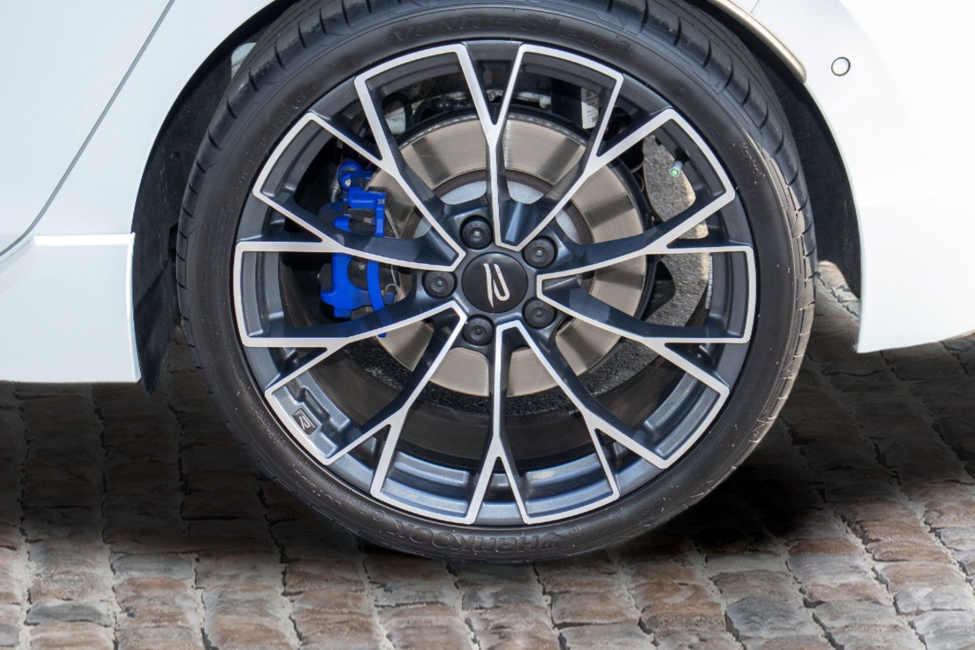 Used 2025 Volkswagen Golf w/ Euro Style Package image 38