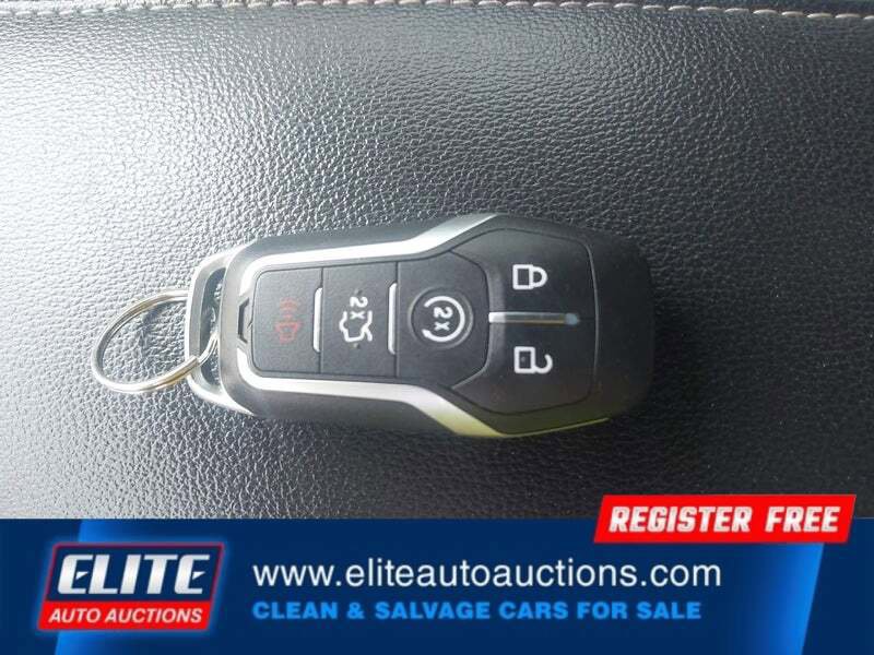 Used 2017 Ford Fusion SE w/ Fusion SE Technology Package image 21