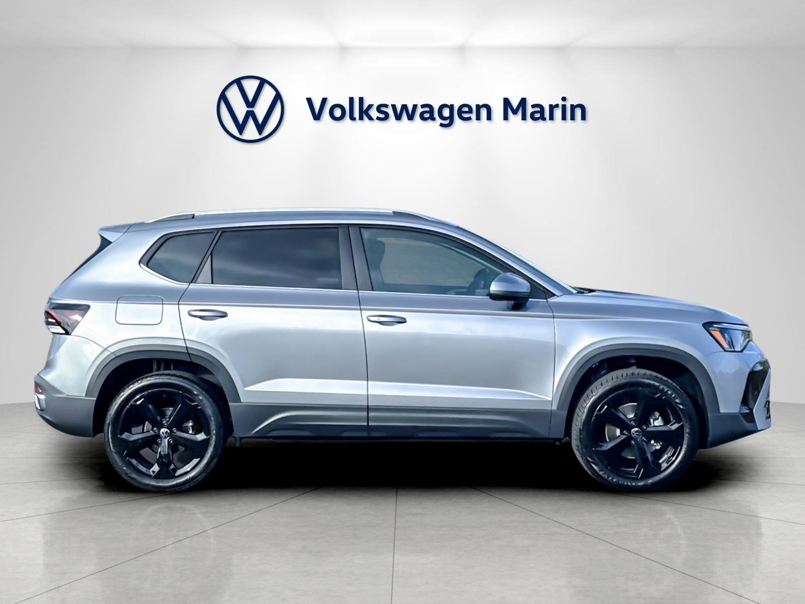 New 2026 Volkswagen Taos SEL image 6