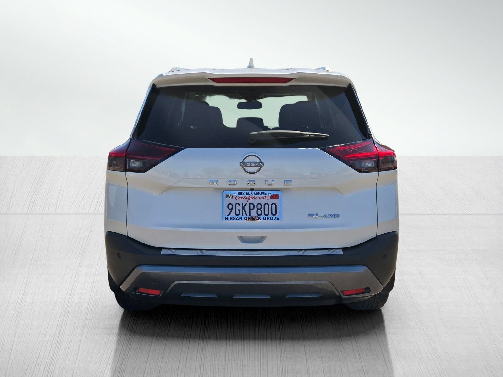 Used 2023 Nissan Rogue SL w/ SL Premium Package AWD/4WD image 5