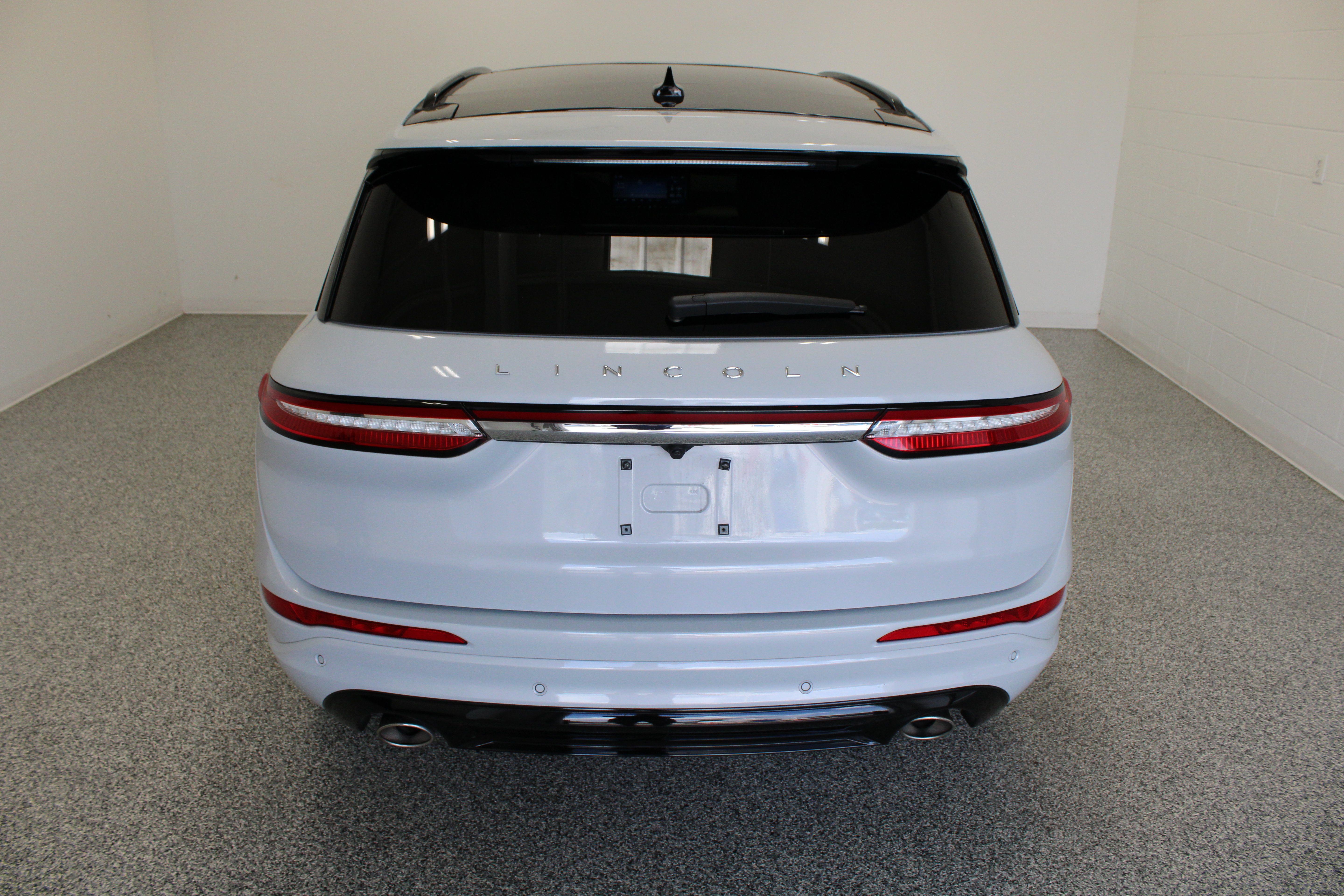 Used 2025 Lincoln Corsair Grand Touring AWD/4WD image 8
