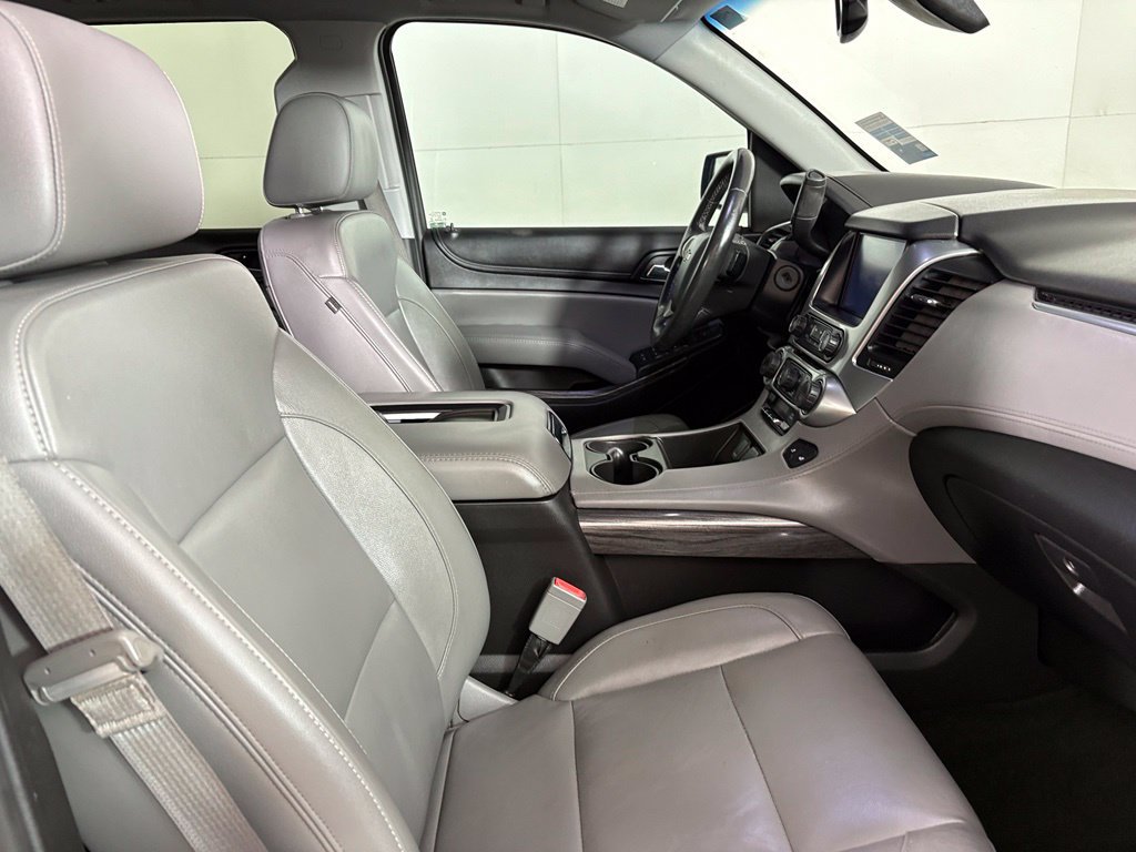 Used 2016 Chevrolet Suburban LT AWD/4WD image 18
