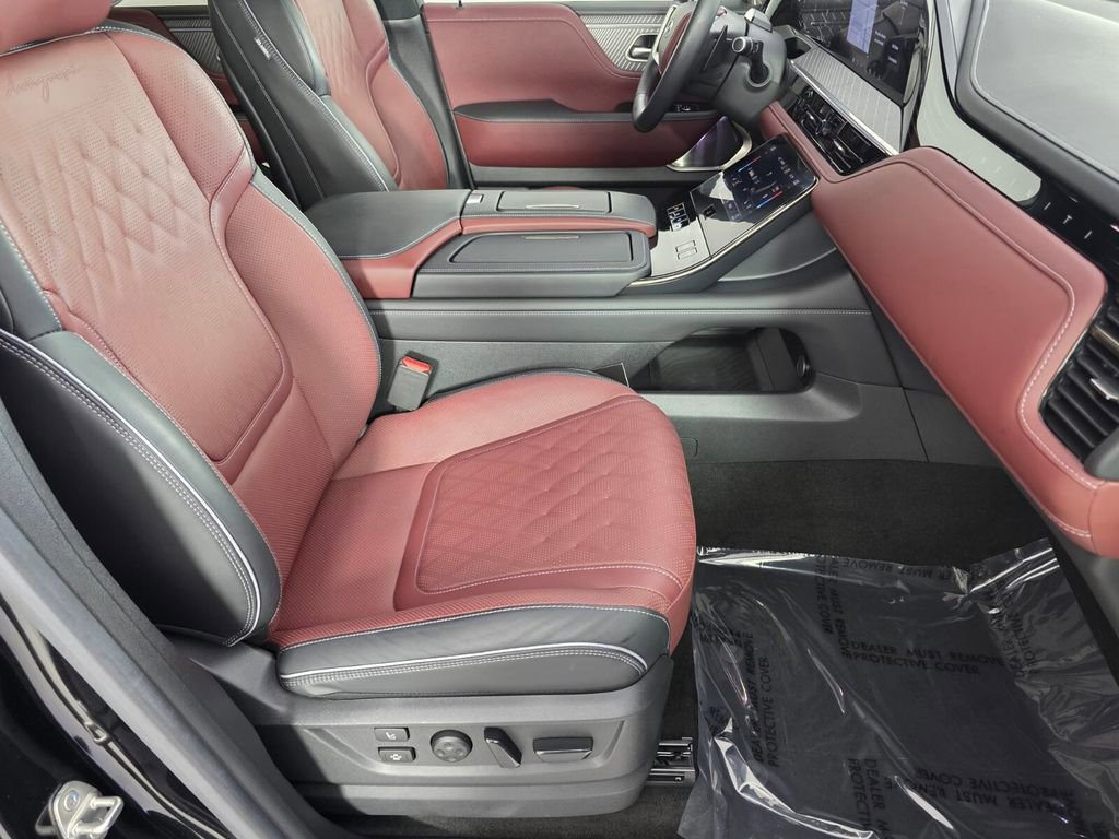 Used 2025 INFINITI QX80 Autograph image 32